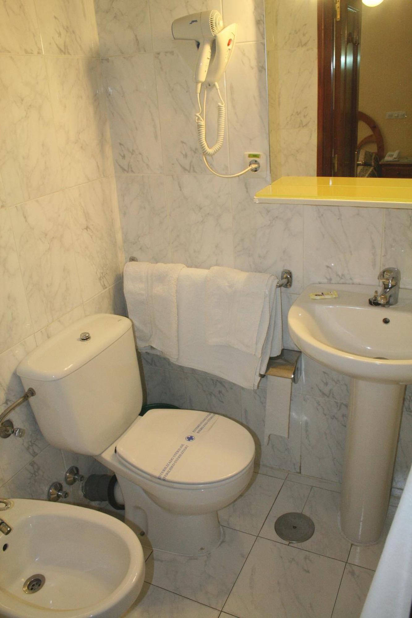 Guest house La Perla Asturiana Madrid